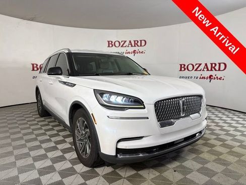 Used 2020 Lincoln Aviator 2WD image 1
