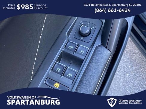 Used 2023 Volkswagen Tiguan SE image 19