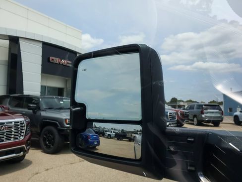 Used 2024 GMC Sierra 2500 Denali Ultimate w/ Max Trailering Package AWD/4WD image 28