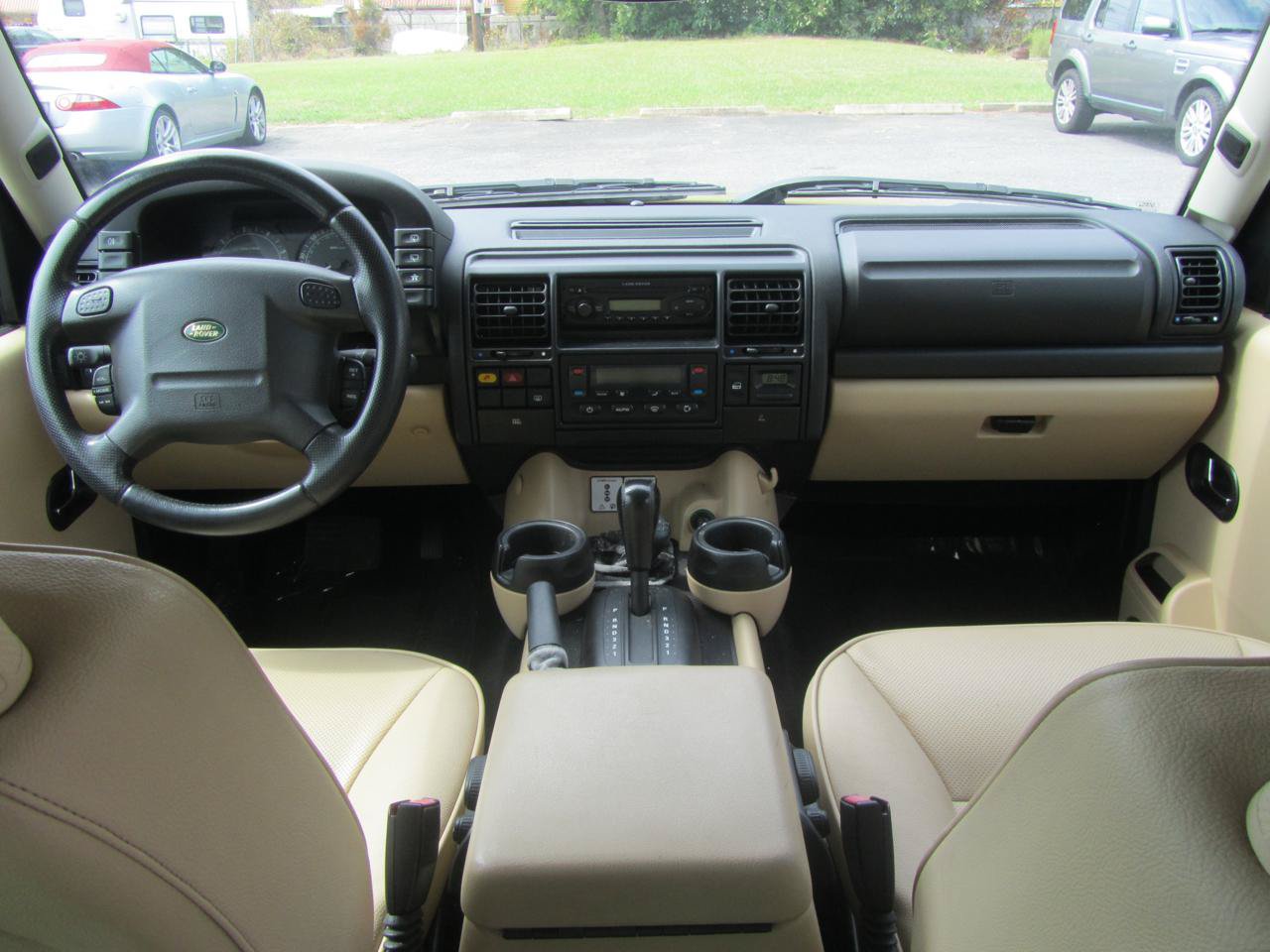 Used 2004 Land Rover Discovery S AWD/4WD image 13