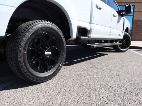 New 2026 Ford F250 Lariat w/ Black Appearance Package image 11