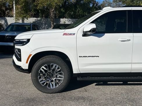 New 2026 Chevrolet Suburban Z71 w/ Z71 Off-Road Package AWD/4WD image 10