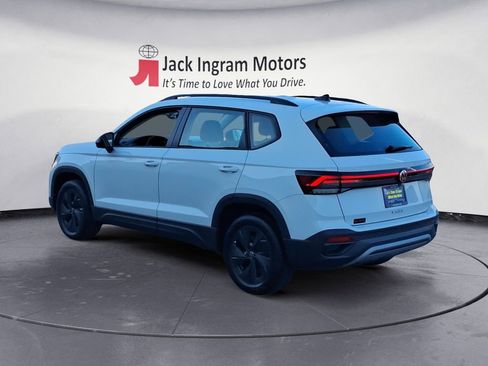 Used 2025 Volkswagen Taos S FWD image 3