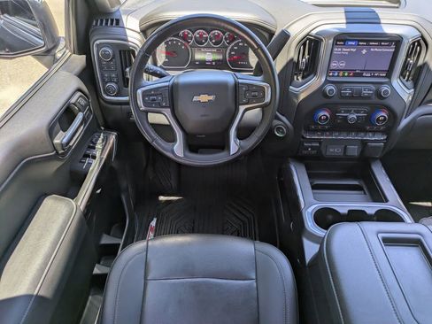 Used 2022 Chevrolet Silverado 1500 LTZ AWD/4WD image 15