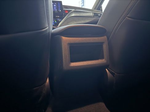 Used 2024 Toyota Camry SE image 25