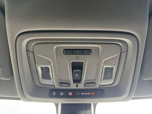 Used 2019 GMC Sierra 1500 SLT image 25