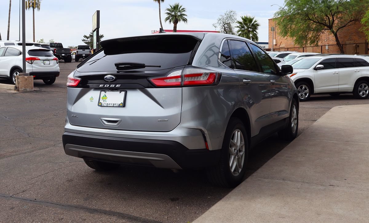Used 2022 Ford Edge SEL AWD/4WD image 13
