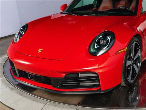 Certified 2025 Porsche 911 Carrera RWD image 10