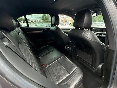Used 2018 Alfa Romeo Stelvio Ti Sport AWD/4WD image 19