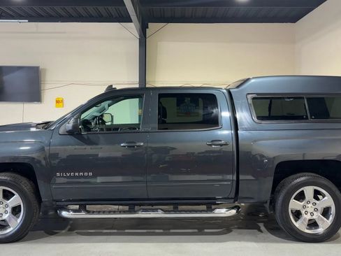 Used 2018 Chevrolet Silverado 1500 LT w/ All Star Edition AWD/4WD image 8
