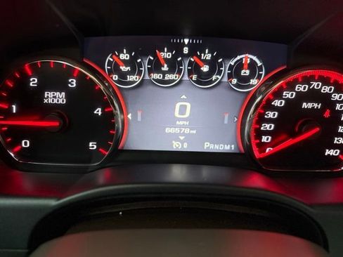 Used 2016 GMC Sierra 2500 Denali w/ Duramax Plus Package image 9