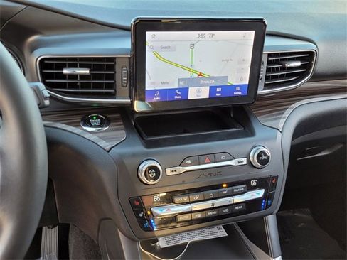 Used 2020 Ford Explorer Limited image 20