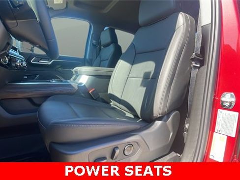 New 2026 GMC Sierra 2500 SLT w/ SLT Premium Package image 18