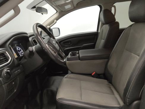Used 2019 Nissan Titan S w/ S Utility Package RWD image 17