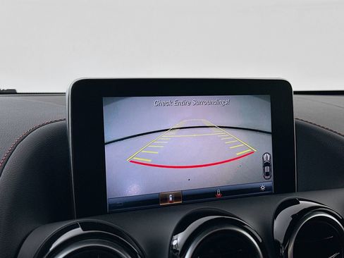 Used 2018 Mercedes-Benz AMG GT Roadster image 15