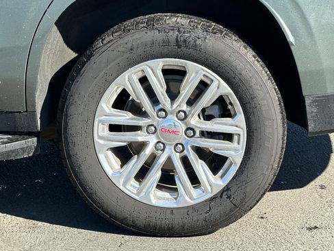 Used 2023 GMC Yukon SLT image 26