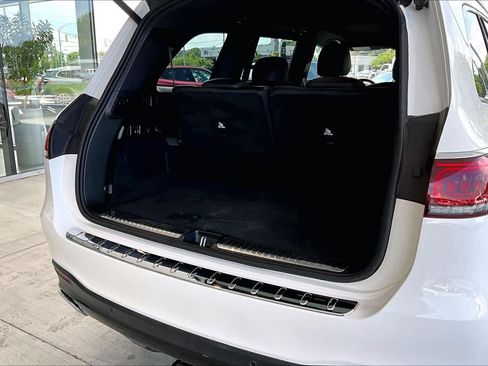 Used 2022 Mercedes-Benz GLS 450 4MATIC image 34