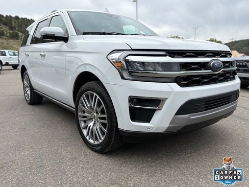 Certified 2024 Ford Expedition Limited image 11