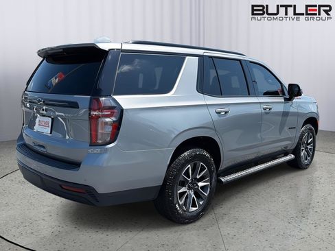 Used 2023 Chevrolet Tahoe Z71 w/ Luxury Package AWD/4WD image 6