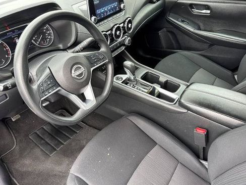 Used 2024 Nissan Sentra SV w/ Trunk Package FWD image 3