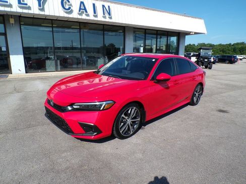 Used 2022 Honda Civic Touring image 3