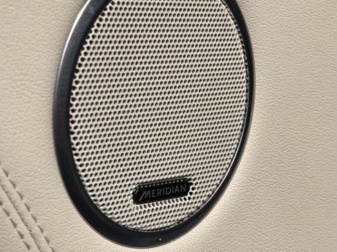 Used 2019 Land Rover Range Rover HSE image 25