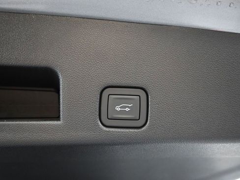 New 2026 Buick Enclave Preferred w/ Power Package AWD/4WD image 12