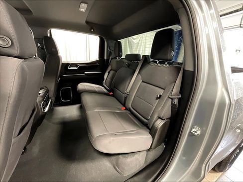 Used 2025 GMC Sierra 1500 Elevation image 15