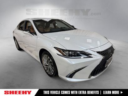 Certified 2023 Lexus ES 300h w/ Accessory Package (Z2)
