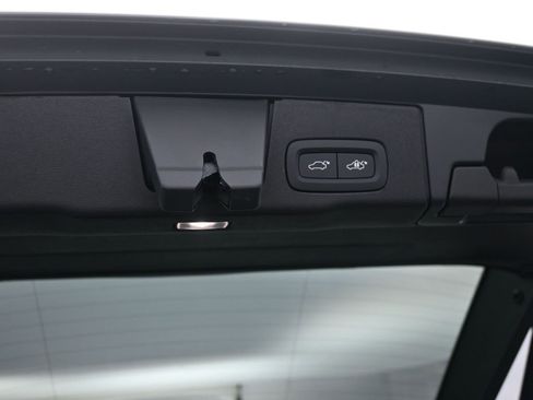 New 2026 Volvo XC60 B5 Ultra w/ Protection Package Premier image 32