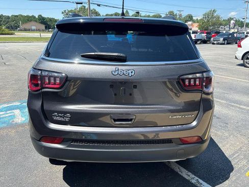 Used 2023 Jeep Compass Limited AWD/4WD image 6