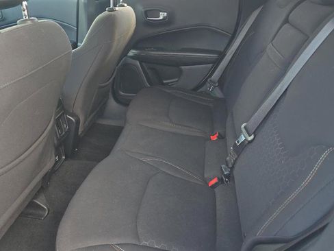 Used 2018 Jeep Compass Sport image 9