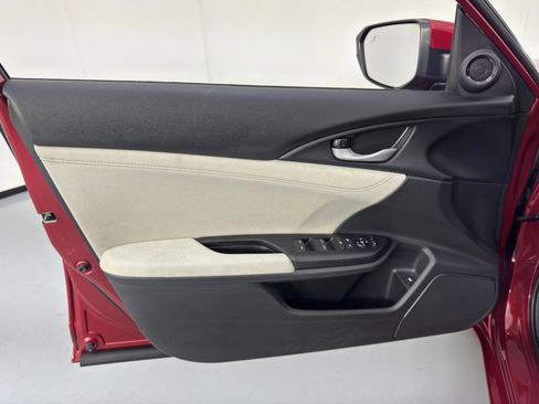 Used 2021 Honda Insight EX image 34