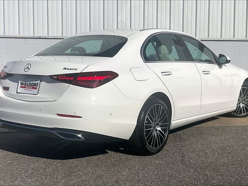 Used 2023 Mercedes-Benz C 300 4MATIC Sedan w/ Exclusive Trim Package image 17