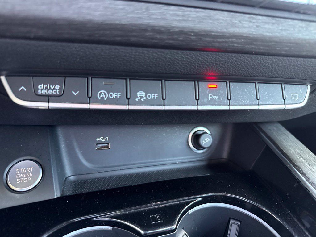 Used 2020 Audi A5 2.0T Premium Plus AWD/4WD image 31