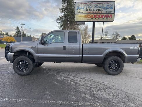Used 2002 Ford F250 Lariat image 5