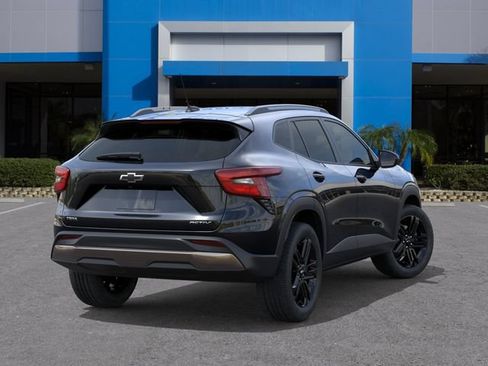 New 2026 Chevrolet Trax ACTIV w/ Driver Confidence Package FWD image 5