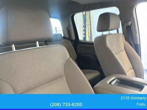 Used 2017 Chevrolet Silverado 2500 LT w/ LT Convenience Package AWD/4WD image 39