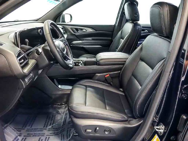 Certified 2026 Chevrolet Traverse LT AWD/4WD image 12