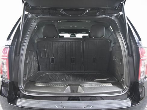 Used 2023 Chevrolet Tahoe RST w/ RST Performance Edition image 18