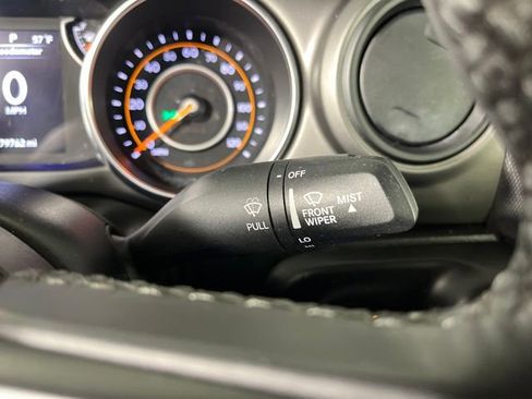 Used 2022 Jeep Gladiator Sport AWD/4WD image 21