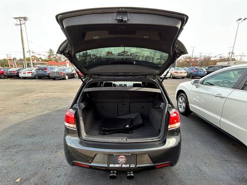 Used 2012 Volkswagen Golf R R image 12