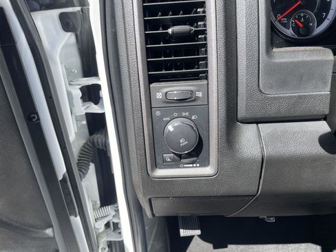 Used 2022 RAM 1500 Tradesman w/ Tradesman SXT Package AWD/4WD image 12