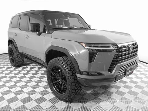 Used 2025 Lexus GX 550 550 Luxury+ image 4