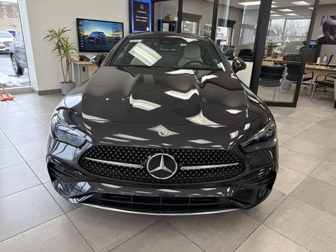 New 2026 Mercedes-Benz CLE 300 4MATIC Coupe image 3