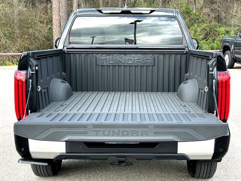 Used 2025 Toyota Tundra Limited image 32