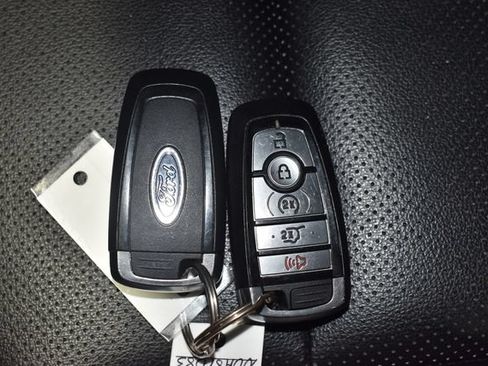 Used 2022 Ford Escape Titanium w/ Class II Trailer Tow Package AWD/4WD image 37
