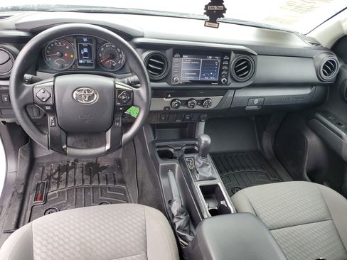 Used 2023 Toyota Tacoma SR image 12