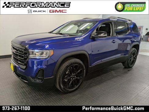 Used 2023 GMC Acadia SLE w/ Driver Convenience Package image 1