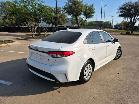 Used 2020 Toyota Corolla L FWD image 6